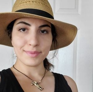 Meet your Posher, Sara